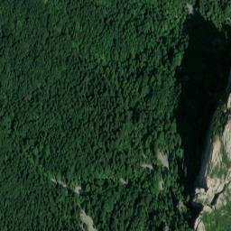 Satellite imagery of Rochers des Deux Soeurs, FR