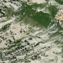 Satellite imagery of Rochers de la Peyrouse, FR