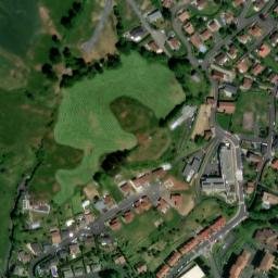 Satellite imagery of Château Saint-Étienne, FR