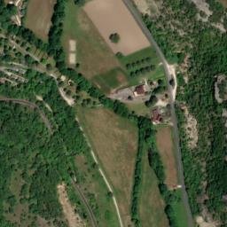 Satellite imagery of Château de Bourzolles, FR