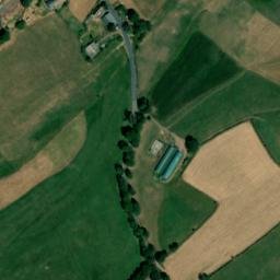 Satellite imagery of Château des Huttes, FR