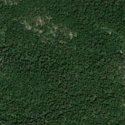 Satellite imagery of cairn, FR