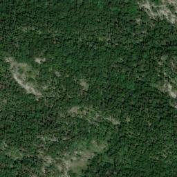 Satellite imagery of cairn, FR