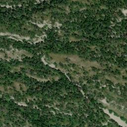 Satellite imagery of cairn, FR