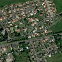 Satellite imagery of Château de Carbonat, FR