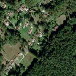 Satellite imagery of La Renaudie, FR