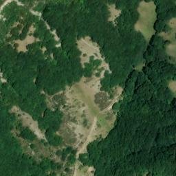 Satellite imagery of Rochers de la Sausse, FR