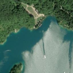 Satellite imagery of Tavan, HR