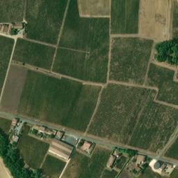Satellite imagery of Château de Pressac, FR