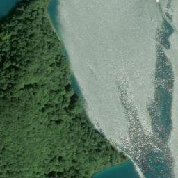 Satellite imagery of Tavan, HR