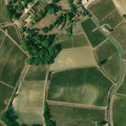 Satellite imagery of Château de Pressac, FR