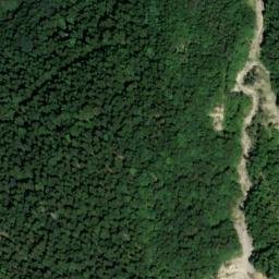Satellite imagery of cairn, FR