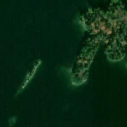 Satellite imagery of Whippoorwill Point, CA