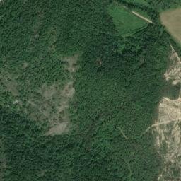 Satellite imagery of cairn, FR