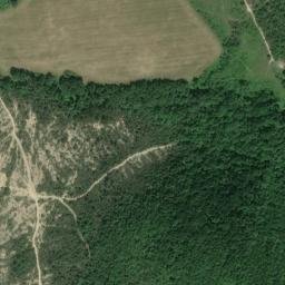 Satellite imagery of cairn, FR
