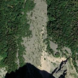 Satellite imagery of cairn, FR