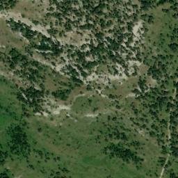 Satellite imagery of cairn, FR