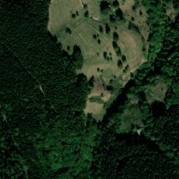 Satellite imagery of Rocher des Baux, FR