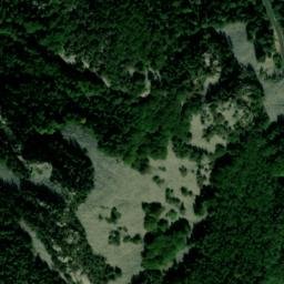 Satellite imagery of Rocher des Baux, FR
