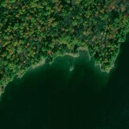 Satellite imagery of Pine Point, CA