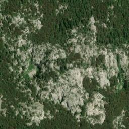 Satellite imagery of Mali Kuk, HR