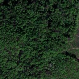 Satellite imagery of Cracul Omerşnic, RO