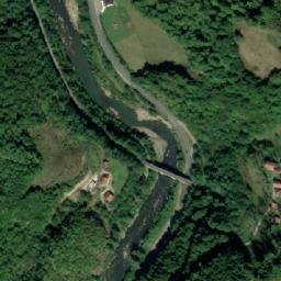 Satellite imagery of Kik, BA