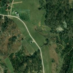 Satellite imagery of Redak, BA