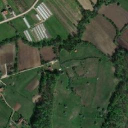 Satellite imagery of Komljenovi, BA