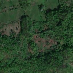 Satellite imagery of Komljenovi, BA