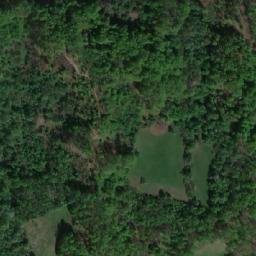 Satellite imagery of Komljenovi, BA