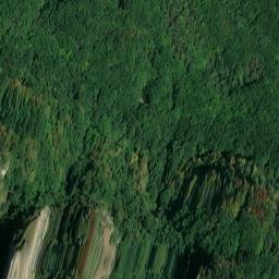 Satellite imagery of Roche Courbe, FR
