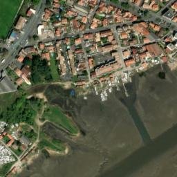 Satellite imagery of Pointe de l'Aiguillon, FR