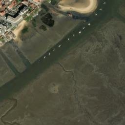 Satellite imagery of Pointe de l'Aiguillon, FR