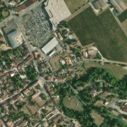 Satellite imagery of Château ducal de Cadillac-sur-Garonne, FR