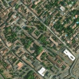 Satellite imagery of Château ducal de Cadillac-sur-Garonne, FR