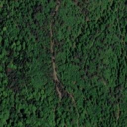 Satellite imagery of Mali Konjušić, BA