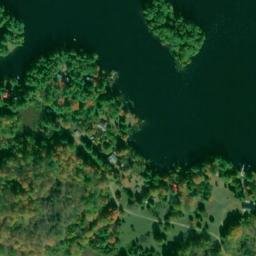 Satellite imagery of Leisures Point, CA