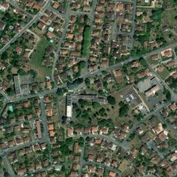 Satellite imagery of Abbaye Saint-Sauveur, FR