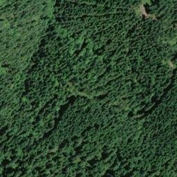 Satellite imagery of Strom Boulder Ridge, US