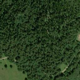 Satellite imagery of Bećinka, HR