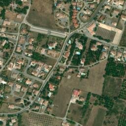 Satellite imagery of cairn, FR
