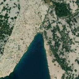 Satellite imagery of Rt Badnjina, HR