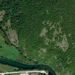 Satellite imagery of Ljutića Brdo, BA