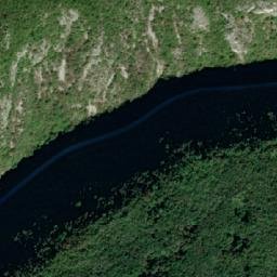 Satellite imagery of Ljutića Brdo, BA