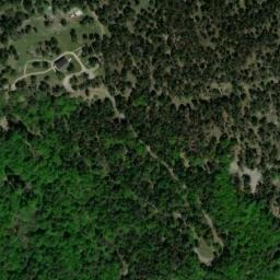 Satellite imagery of Хатмерлер, UA