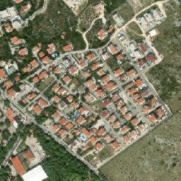 Satellite imagery of Rt Straško, HR