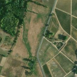 Satellite imagery of Château d'Yquem, FR