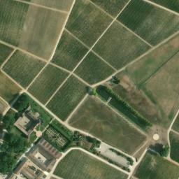 Satellite imagery of Château d'Yquem, FR
