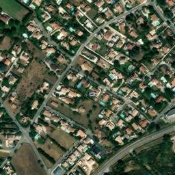 Satellite imagery of Abbaye Notre-Dame de Bon Secours, FR
